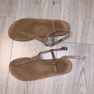 Light brown rainbow sandals